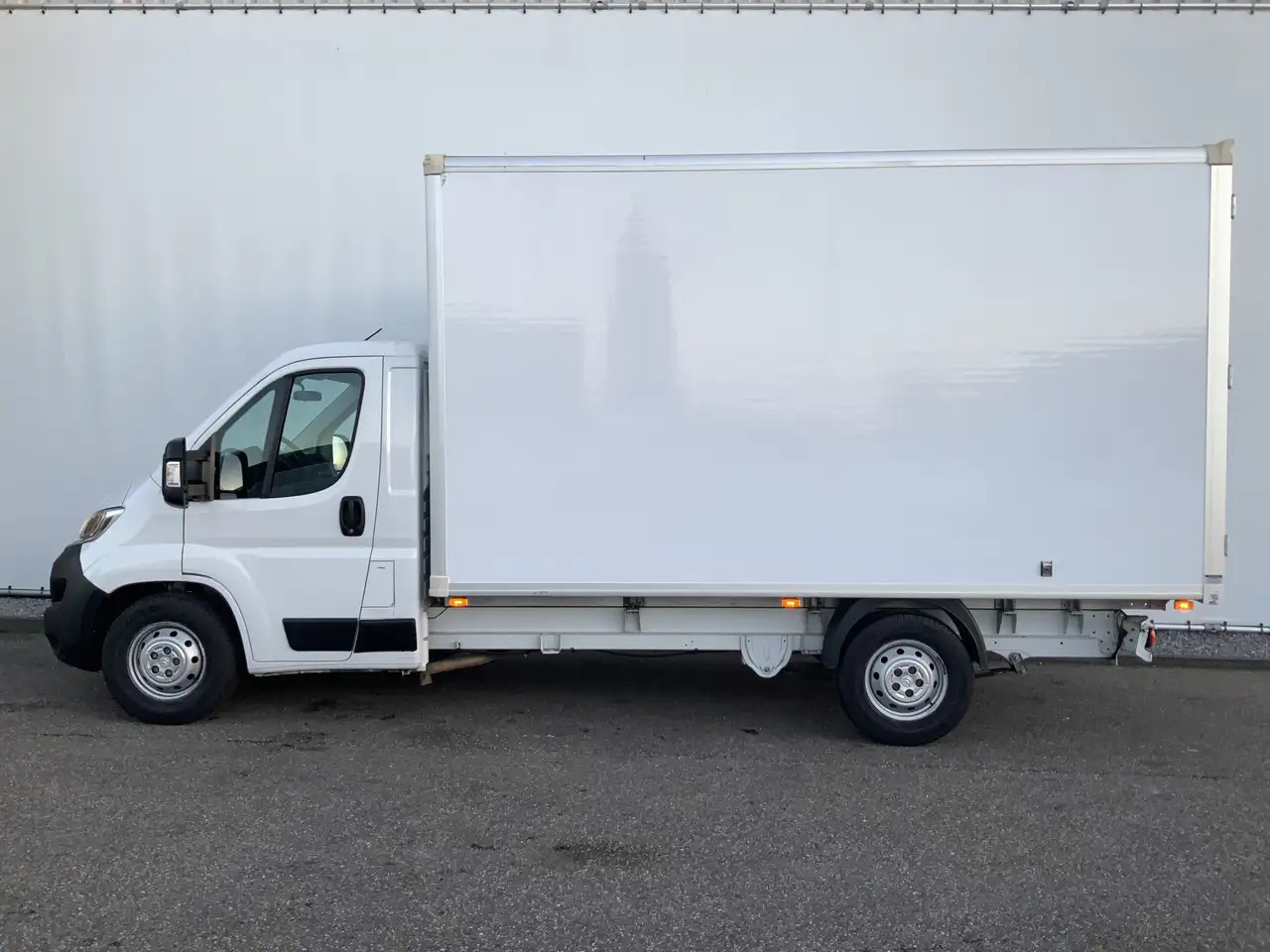 Citroen Jumper 2.2 BlueHDi 165 L3 3.5t Meubel bak & Deuren Airco - Fourgon: photos 3 Citroen Jumper 2.2 BlueHDi 165 L3 3.5t Meubel bak & Deuren Airco - Fourgon: photos 3