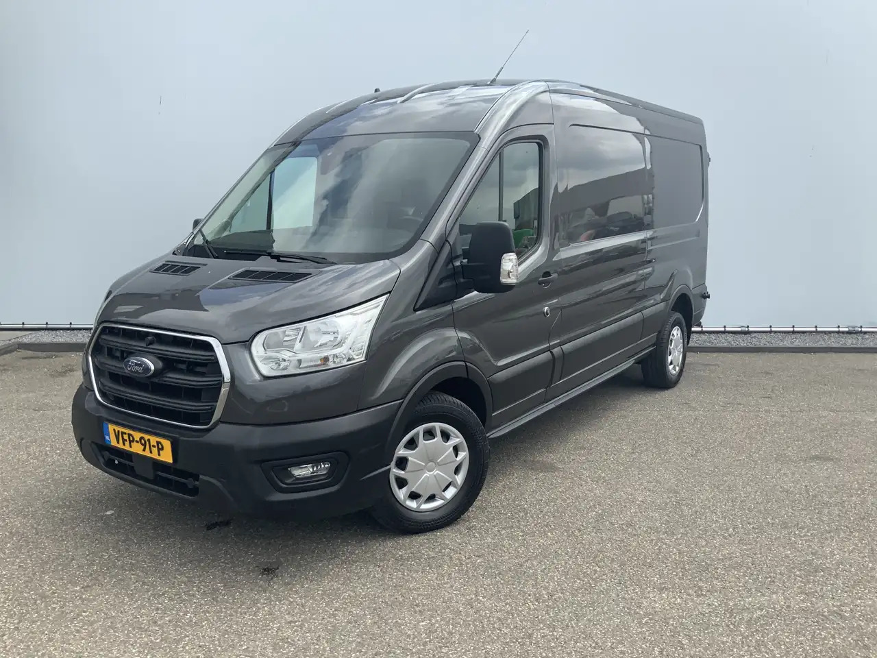 Ford Transit 350 2.0 TDCI L3H2 EXPORT !! Koel vries Automaat Tr - Fourgon utilitaire: photos 1 Ford Transit 350 2.0 TDCI L3H2 EXPORT !! Koel vries Automaat Tr - Fourgon utilitaire: photos 1