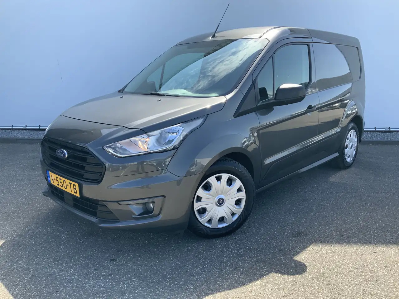 Ford Transit Connect 1.5 EcoBlue L1 Trend Airco Cruise 3 Zits Trekhaak - Fourgonnette: photos 1 Ford Transit Connect 1.5 EcoBlue L1 Trend Airco Cruise 3 Zits Trekhaak - Fourgonnette: photos 1