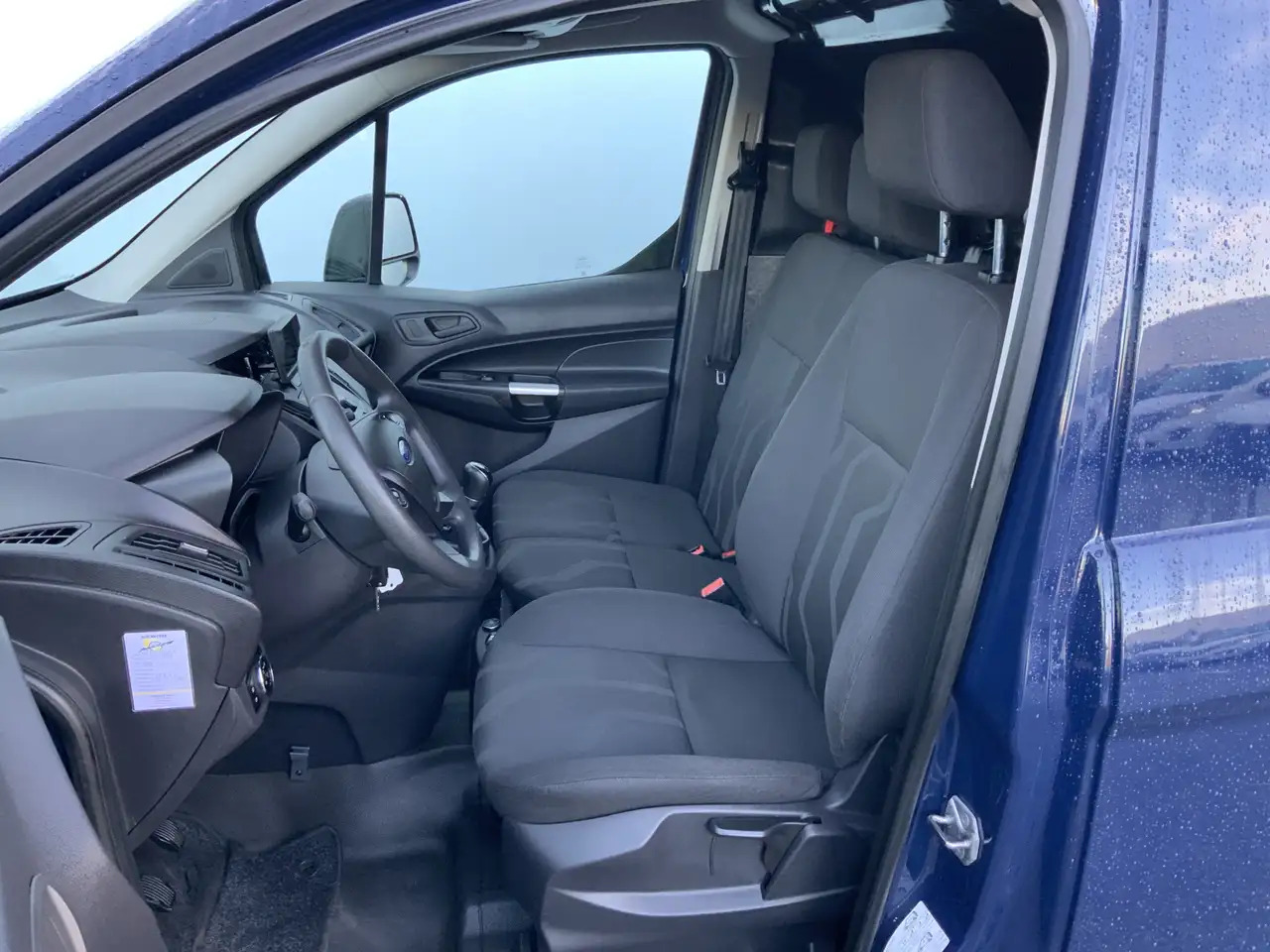 Ford Transit Connect 1.5 TDCI L1 Trend Airco Cruise Trekhaak 1200 kg Eu - Fourgonnette: photos 4 Ford Transit Connect 1.5 TDCI L1 Trend Airco Cruise Trekhaak 1200 kg Eu - Fourgonnette: photos 4