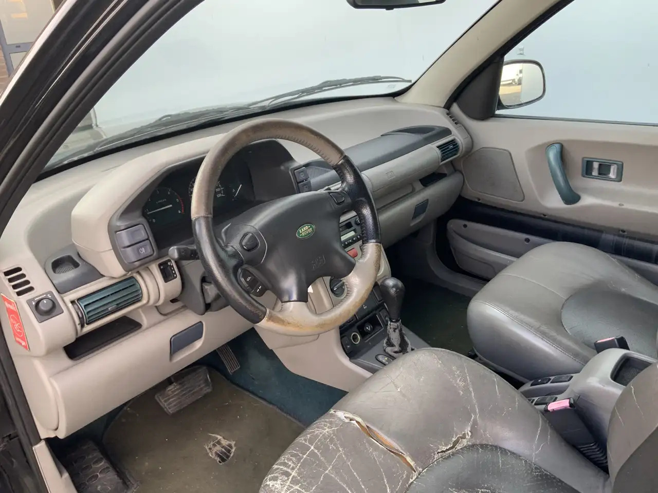 Land Rover Freelander Hardback 2.0 Td4 S Hard Top Grijs Kenteken Automaa - SUV: photos 4 Land Rover Freelander Hardback 2.0 Td4 S Hard Top Grijs Kenteken Automaa - SUV: photos 4