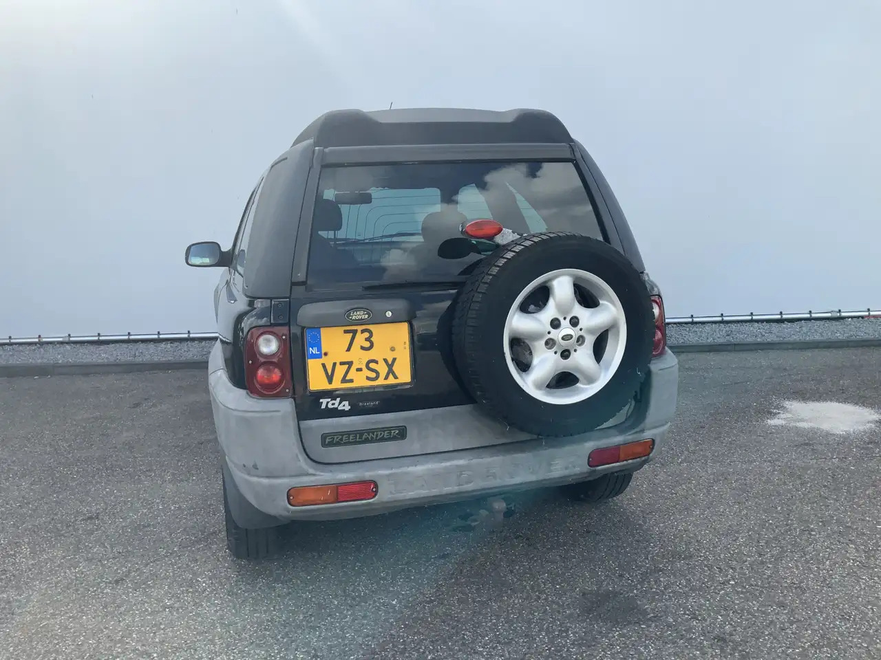 Land Rover Freelander Hardback 2.0 Td4 S Hard Top Grijs Kenteken Automaa - SUV: photos 2 Land Rover Freelander Hardback 2.0 Td4 S Hard Top Grijs Kenteken Automaa - SUV: photos 2