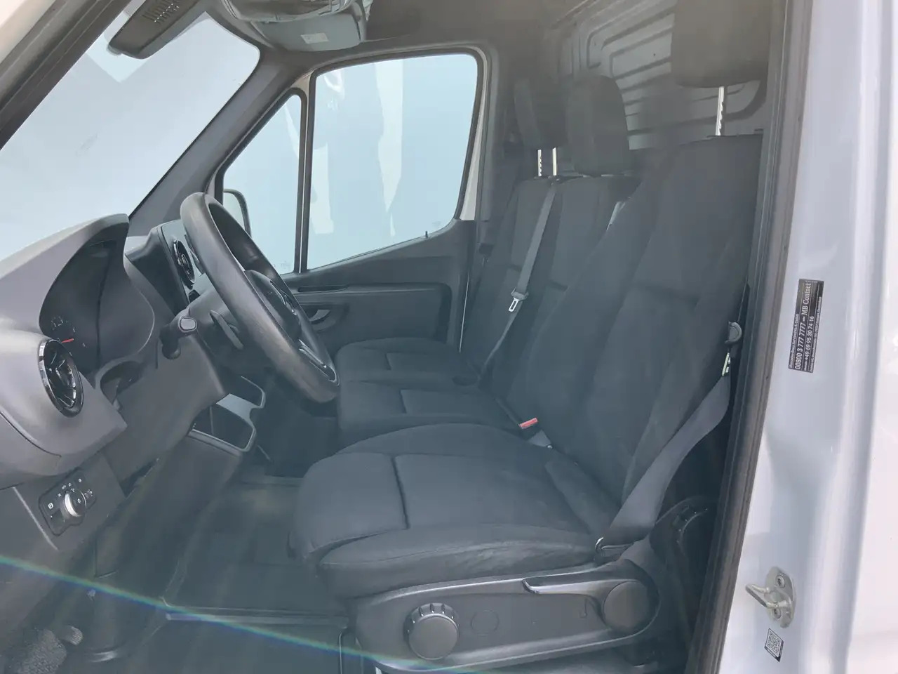 Mercedes-Benz Sprinter 316 2.2 CDI Maxi L3H2 Automaat Airco 3 Zits Navi T - Fourgon utilitaire: photos 4 Mercedes-Benz Sprinter 316 2.2 CDI Maxi L3H2 Automaat Airco 3 Zits Navi T - Fourgon utilitaire: photos 4