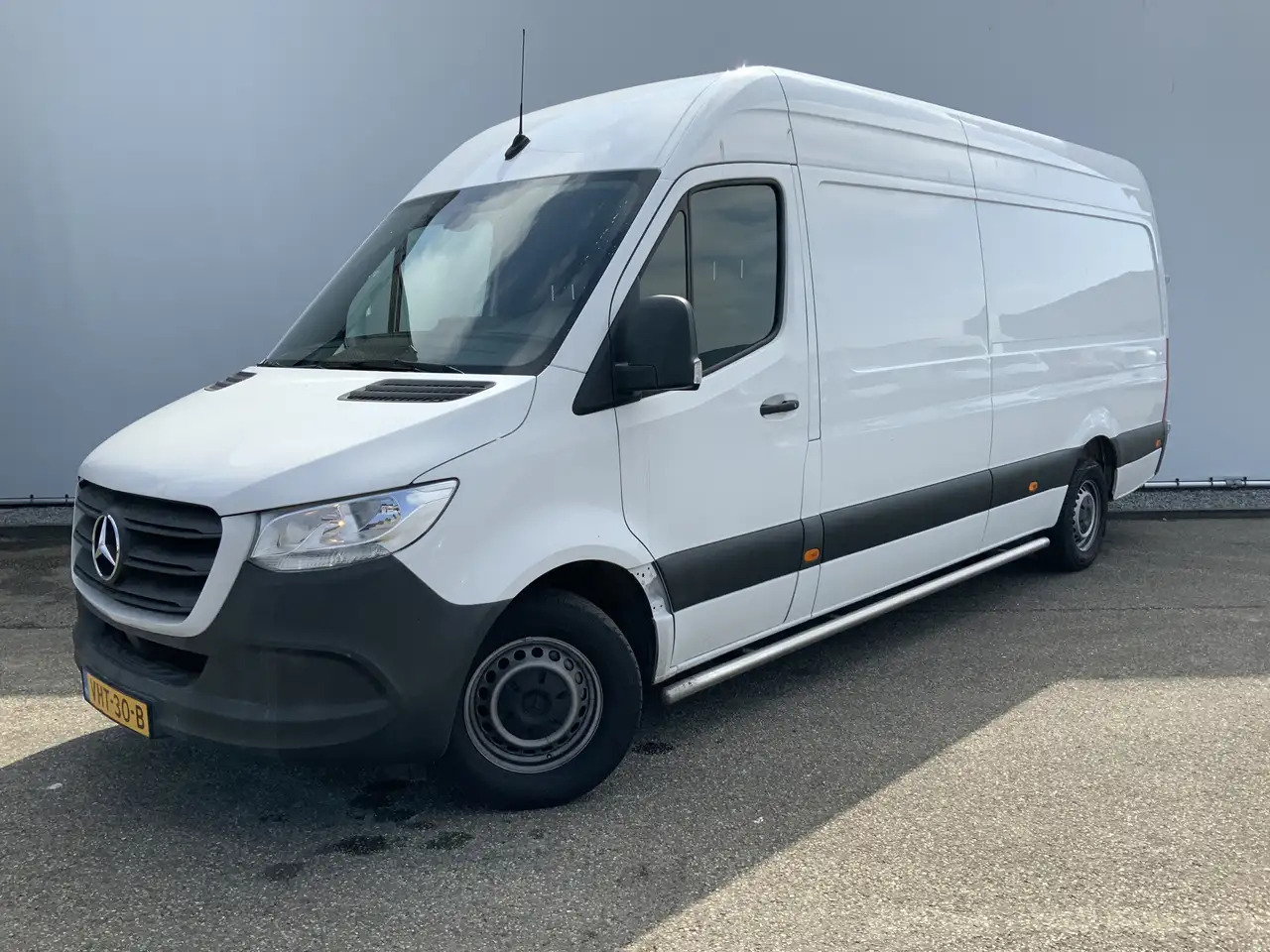 Mercedes-Benz Sprinter 316 2.2 CDI Maxi L3H2 Automaat Airco 3 Zits Navi T - Fourgon utilitaire: photos 1 Mercedes-Benz Sprinter 316 2.2 CDI Maxi L3H2 Automaat Airco 3 Zits Navi T - Fourgon utilitaire: photos 1