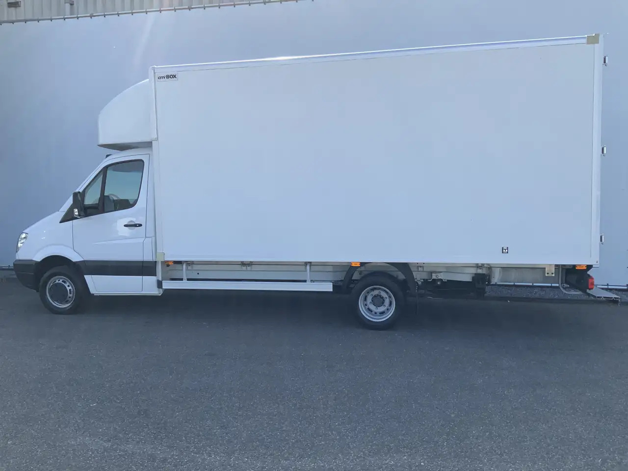 Mercedes-Benz Sprinter 515 2.2 CDI 432 Meubelbak 5,10 MTR.&Deuren Airco 3 - Fourgon: photos 3 Mercedes-Benz Sprinter 515 2.2 CDI 432 Meubelbak 5,10 MTR.&Deuren Airco 3 - Fourgon: photos 3