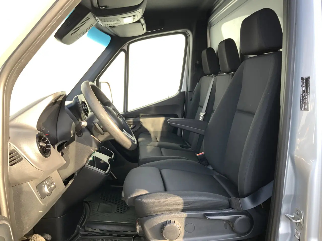 Mercedes-Benz Sprinter 519 1.9 CDI L2 RWD Pick Up Automaat Airco Cruise N - Fourgon plateau: photos 5 Mercedes-Benz Sprinter 519 1.9 CDI L2 RWD Pick Up Automaat Airco Cruise N - Fourgon plateau: photos 5
