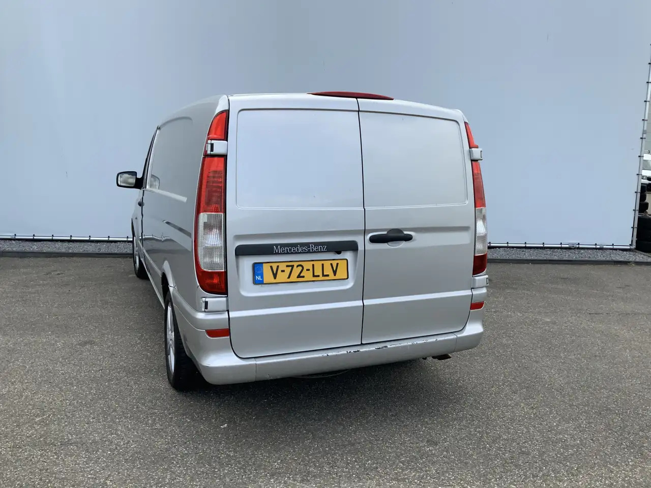 Mercedes-Benz Vito 122 CDI Automaat Koel Auto werkt 100 % 0.gr Airco - Véhicule utilitaire frigorifique: photos 2 Mercedes-Benz Vito 122 CDI Automaat Koel Auto werkt 100 % 0.gr Airco - Véhicule utilitaire frigorifique: photos 2