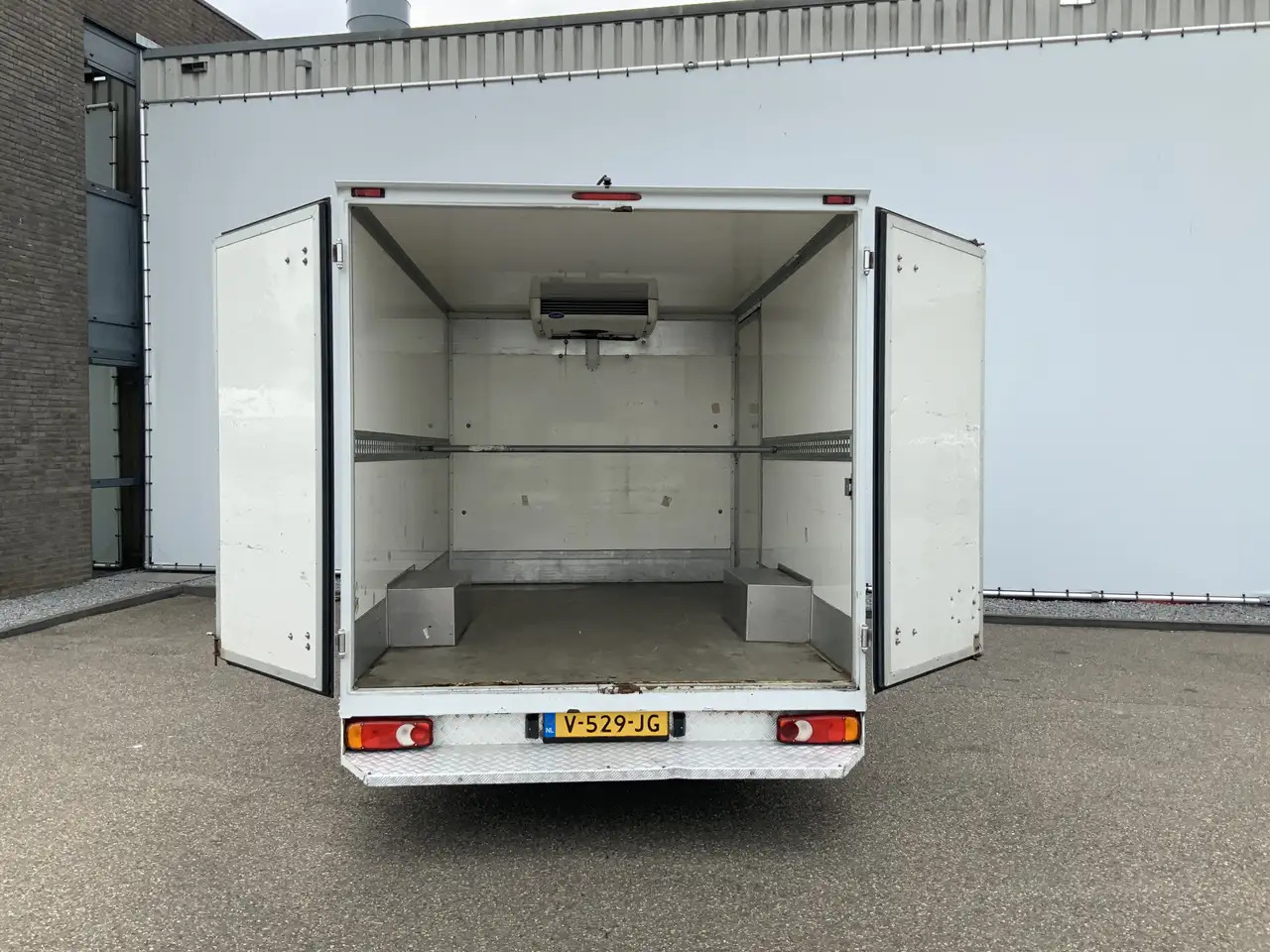 Nissan NV400 2.3 dCi L2H2 Acenta Koelauto Carrier Werkt 100 % C - Véhicule utilitaire frigorifique: photos 4 Nissan NV400 2.3 dCi L2H2 Acenta Koelauto Carrier Werkt 100 % C - Véhicule utilitaire frigorifique: photos 4