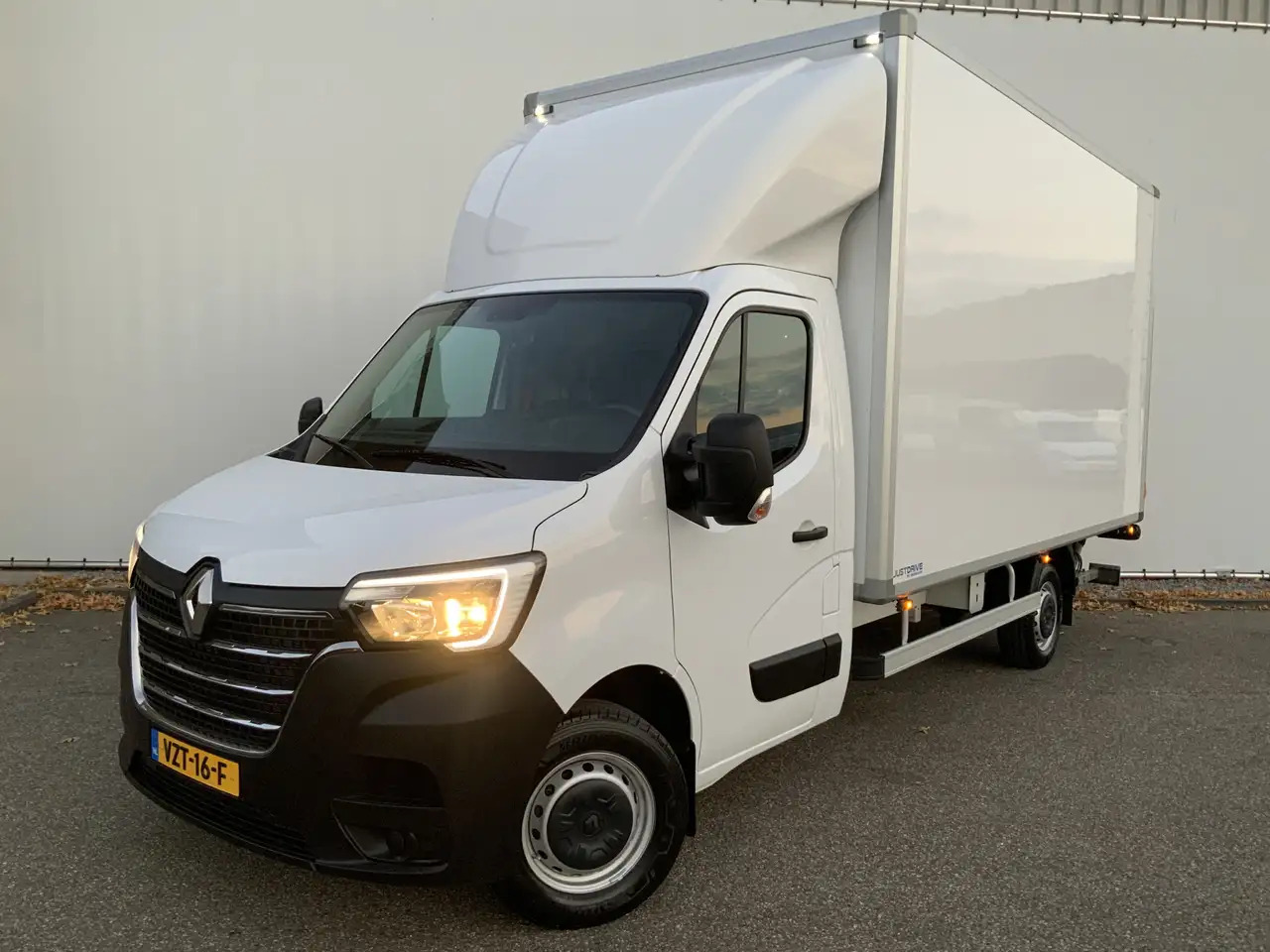 Renault Master T35 2.3 dCi 145 L3 Meubelbak&Klep Zijdeur Airco Cr - Fourgon: photos 1 Renault Master T35 2.3 dCi 145 L3 Meubelbak&Klep Zijdeur Airco Cr - Fourgon: photos 1