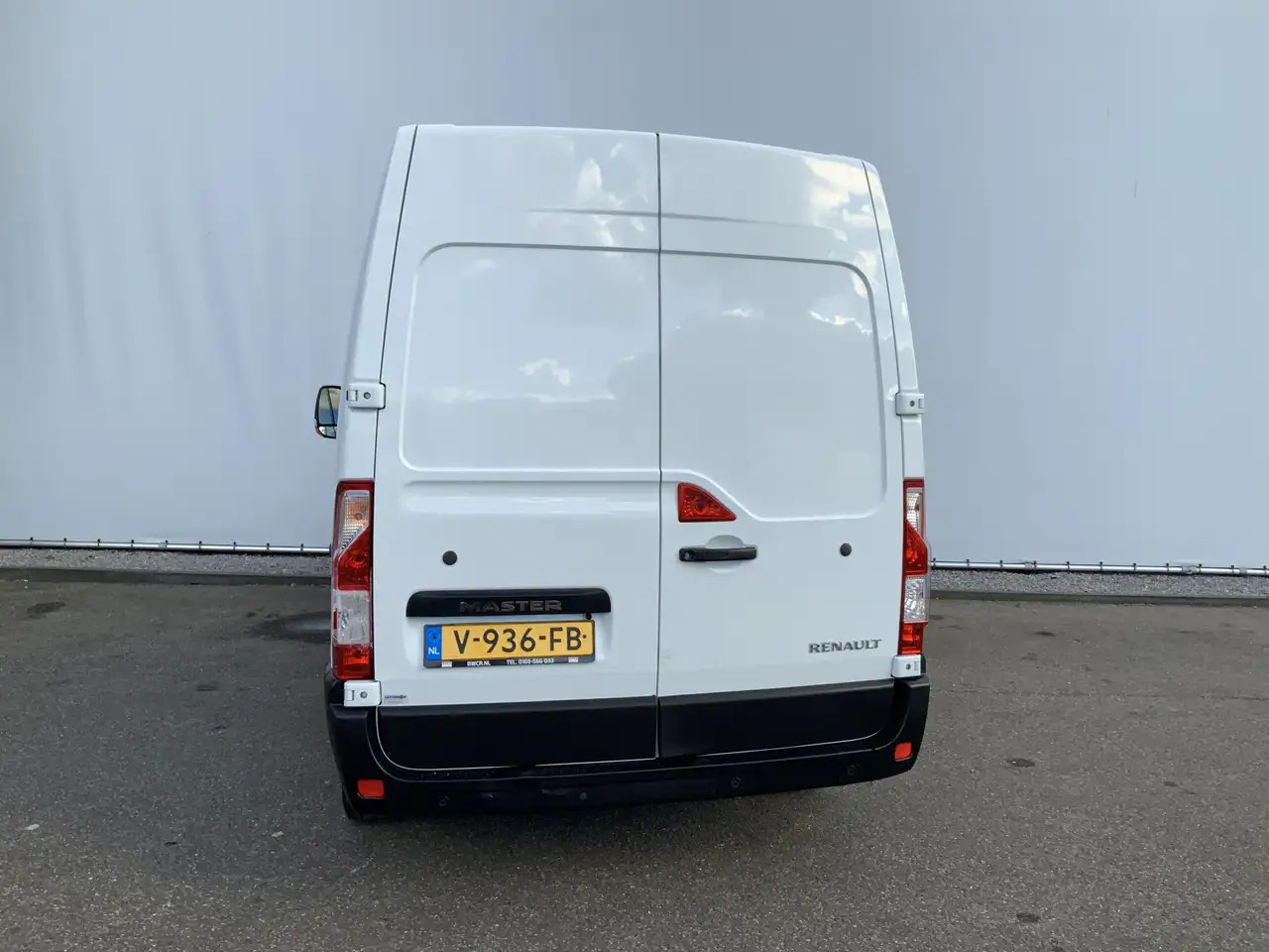 Renault Master T35 2.3 dCi L2H3 Airco Camera Navi Side Bar 3 Zits - Fourgon utilitaire: photos 2 Renault Master T35 2.3 dCi L2H3 Airco Camera Navi Side Bar 3 Zits - Fourgon utilitaire: photos 2