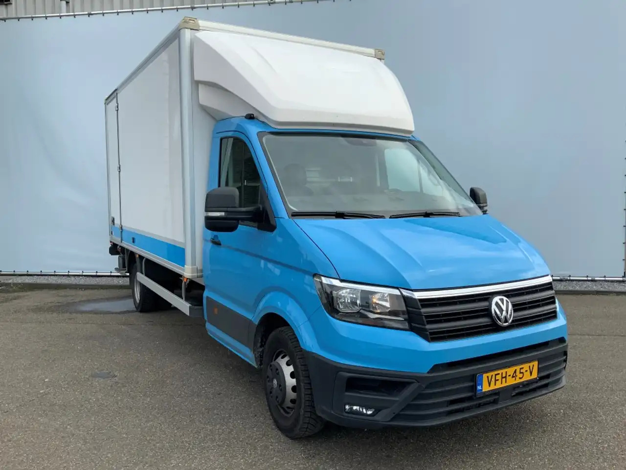Volkswagen Crafter 35 2.0 TDI L4 Meubelbak & Lift Automaat Airco Crui - Fourgon: photos 2 Volkswagen Crafter 35 2.0 TDI L4 Meubelbak & Lift Automaat Airco Crui - Fourgon: photos 2