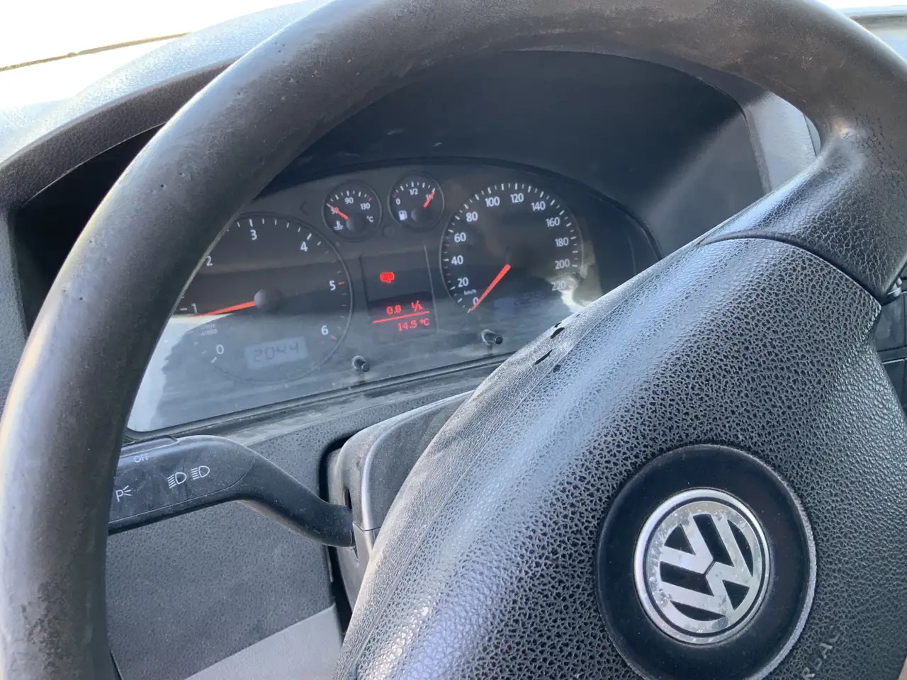 Volkswagen T5 Transporter 1.9 TDI 340 MHD (Versnellingsbak Defekt !!)Airco 3 - Fourgon utilitaire: photos 4 Volkswagen T5 Transporter 1.9 TDI 340 MHD (Versnellingsbak Defekt !!)Airco 3 - Fourgon utilitaire: photos 4