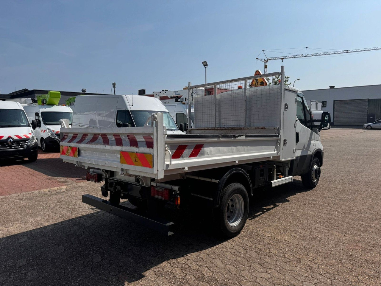 Iveco 70C18 Kipper 3625 kg Nutzlast! Klima EURO 6C - Véhicule utilitaire benne: photos 4 Iveco 70C18 Kipper 3625 kg Nutzlast! Klima EURO 6C - Véhicule utilitaire benne: photos 4