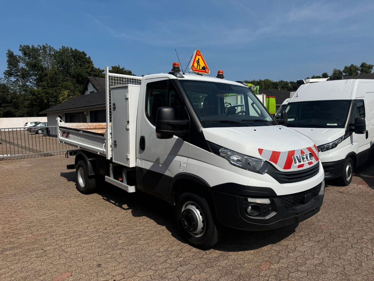 Iveco 70C18 Kipper 3625 kg Nutzlast! Klima EURO 6C - Véhicule utilitaire benne: photos 3 Iveco 70C18 Kipper 3625 kg Nutzlast! Klima EURO 6C - Véhicule utilitaire benne: photos 3