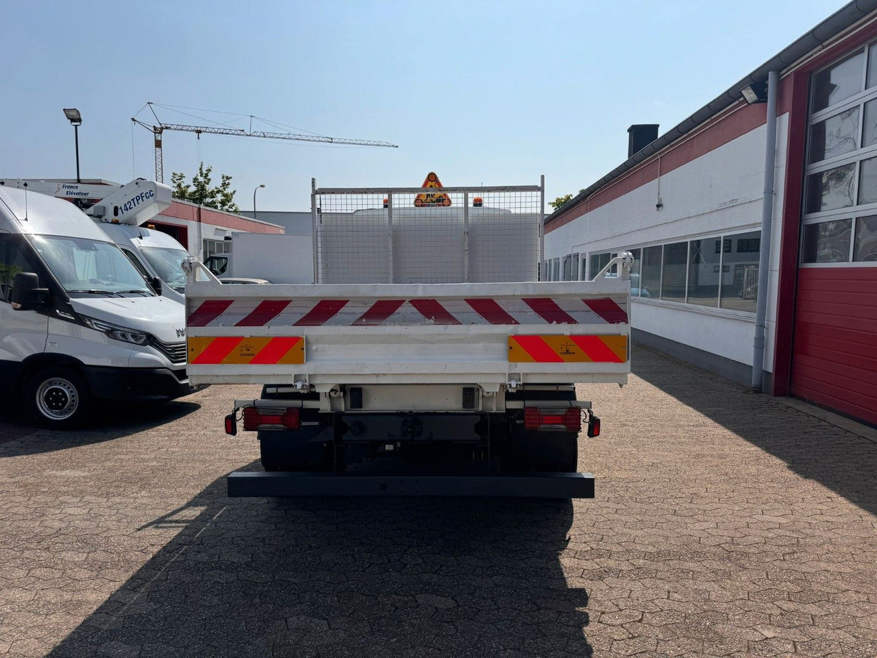 Iveco 70C18 Kipper 3625 kg Nutzlast! Klima EURO 6C - Véhicule utilitaire benne: photos 5 Iveco 70C18 Kipper 3625 kg Nutzlast! Klima EURO 6C - Véhicule utilitaire benne: photos 5