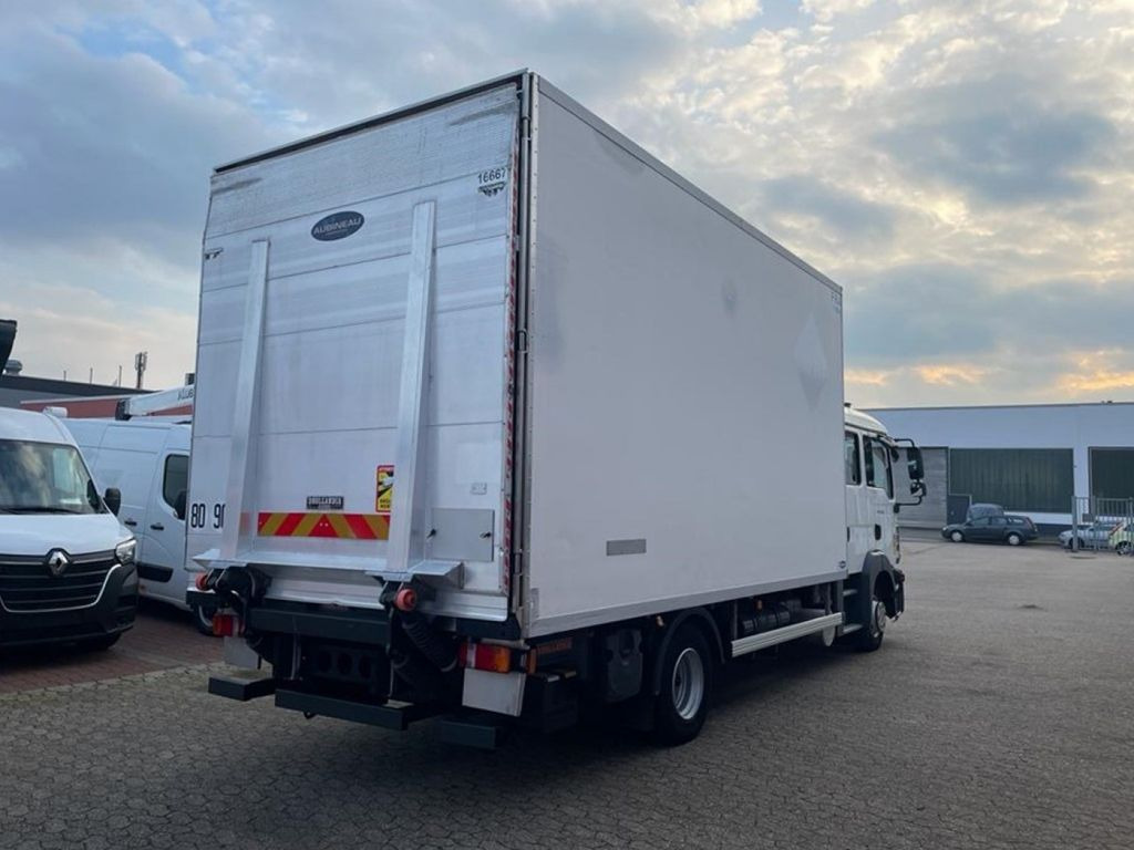 MAN TGL 10.220 Doka Möbelkoffer Umzug Fahrzeug - Camion frigorifique: photos 4 MAN TGL 10.220 Doka Möbelkoffer Umzug Fahrzeug - Camion frigorifique: photos 4