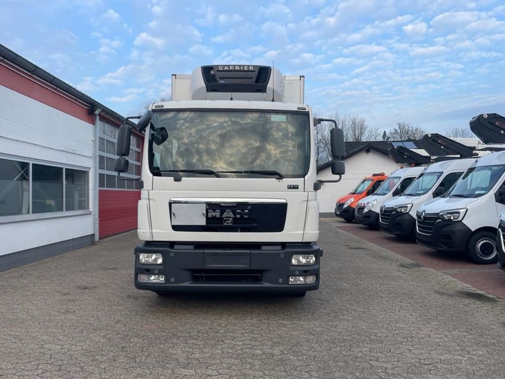 MAN TGL 10.220 Doka Möbelkoffer Umzug Fahrzeug - Camion frigorifique: photos 2 MAN TGL 10.220 Doka Möbelkoffer Umzug Fahrzeug - Camion frigorifique: photos 2
