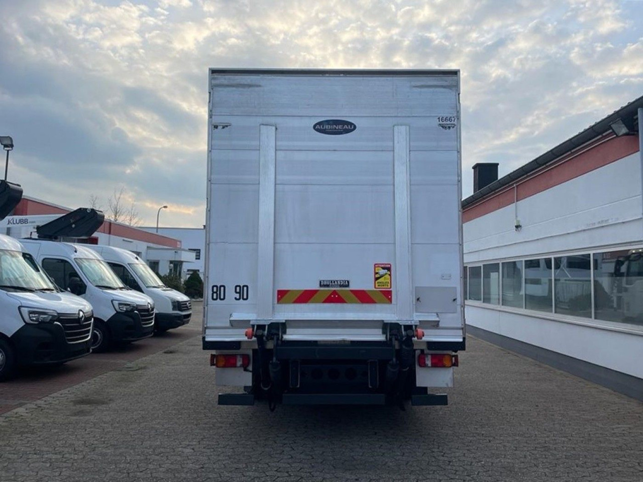 MAN TGL 10.220 Doka Tiefkühlkoffer LBW 1.5t - Camion frigorifique: photos 5 MAN TGL 10.220 Doka Tiefkühlkoffer LBW 1.5t - Camion frigorifique: photos 5