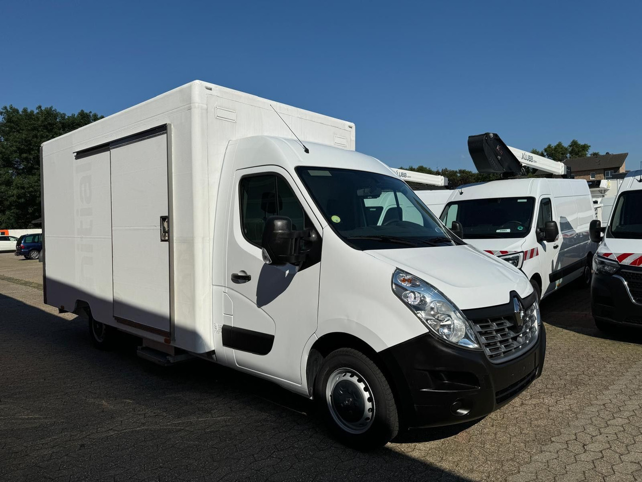 Renault Master Koffer mit Auffahrrampe 1200kg Nutzlast - Fourgon: photos 3 Renault Master Koffer mit Auffahrrampe 1200kg Nutzlast - Fourgon: photos 3
