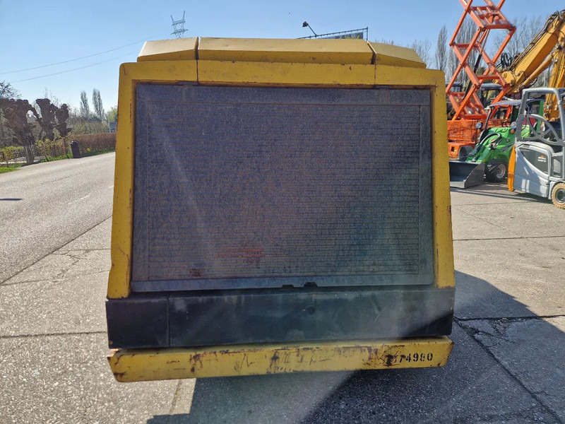 Atlas-Copco XAS350DD - Compresseur d'air: photos 4 Atlas-Copco XAS350DD - Compresseur d'air: photos 4