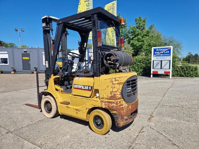 Caterpillar GP18K LPG 1800 kg. - Chariot élévateur: photos 4 Caterpillar GP18K LPG 1800 kg. - Chariot élévateur: photos 4