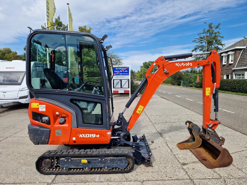 Kubota KX019-4 met 1990 uur - Mini pelle: photos 2 Kubota KX019-4 met 1990 uur - Mini pelle: photos 2