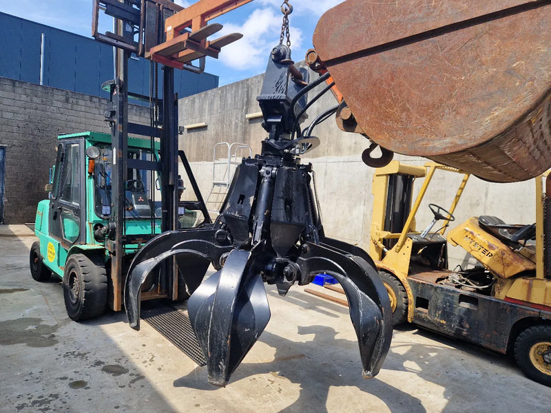 Rozzi 6-schalen roterend en knijpend - Grappin: photos 5 Rozzi 6-schalen roterend en knijpend - Grappin: photos 5