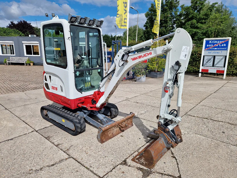 Takeuchi TB216 met 2089 uur - Mini pelle: photos 2 Takeuchi TB216 met 2089 uur - Mini pelle: photos 2