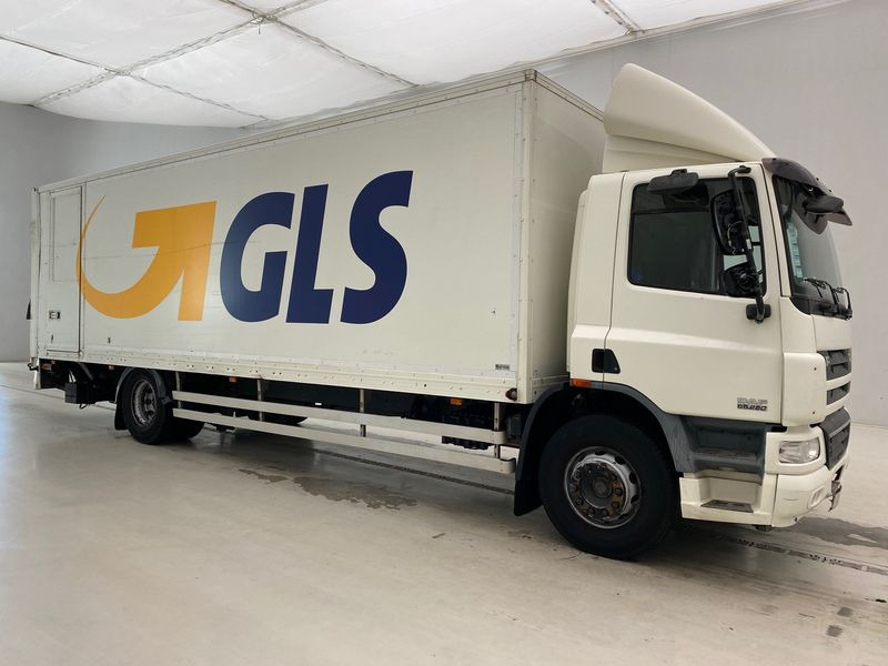 DAF CF65.250 - Camion fourgon: photos 3 DAF CF65.250 - Camion fourgon: photos 3