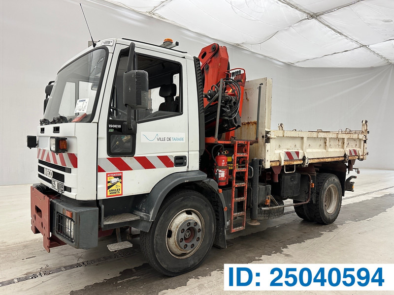 Iveco 150E18 - Camion benne, Camion grue: photos 1 Iveco 150E18 - Camion benne, Camion grue: photos 1