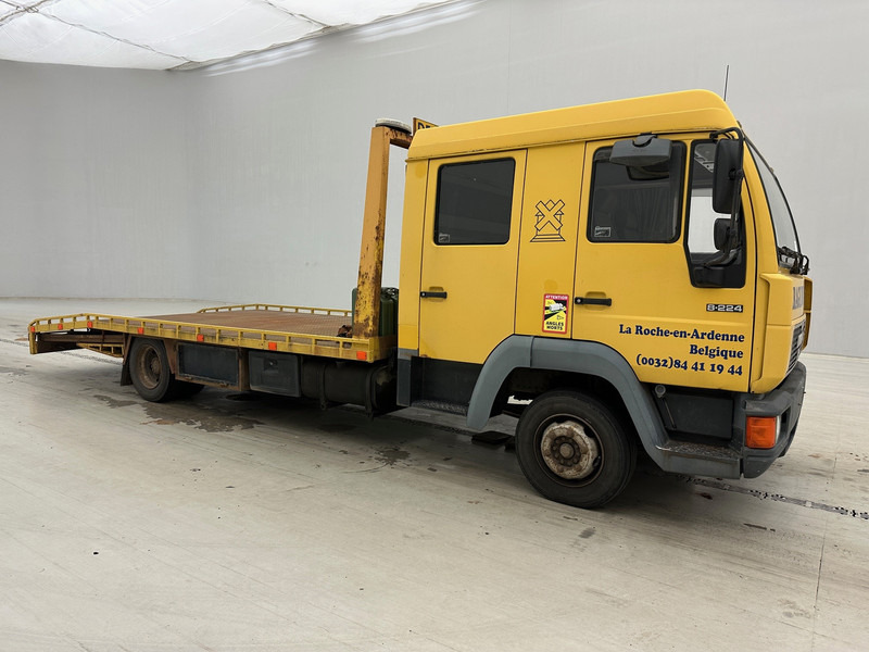 MAN 8.224 - Camion porte-voitures: photos 3 MAN 8.224 - Camion porte-voitures: photos 3