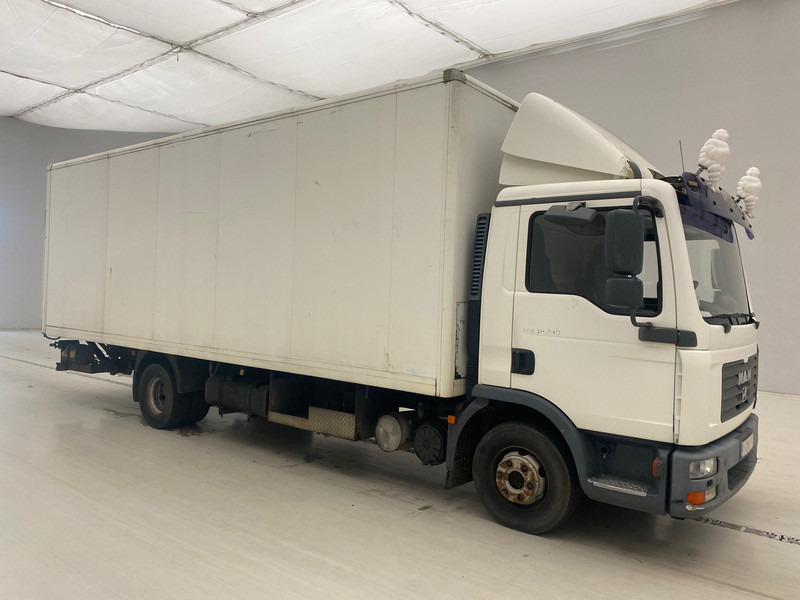 MAN TGL 12.210 - Camion fourgon: photos 3 MAN TGL 12.210 - Camion fourgon: photos 3