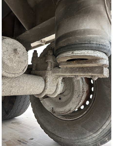 Semi-remorque malaxeur MOL Mixer 10 cub: photos 10