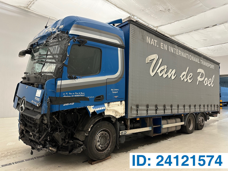Mercedes-Benz Actros 2642 - 6x2 - Camion à rideaux coulissants: photos 1 Mercedes-Benz Actros 2642 - 6x2 - Camion à rideaux coulissants: photos 1