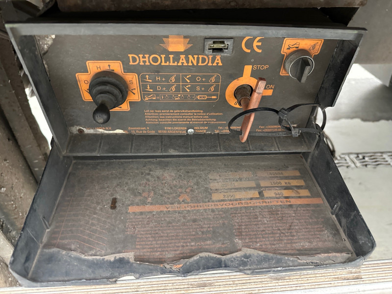 Mercedes-Benz Atego 1823 - Camion à rideaux coulissants: photos 5 Mercedes-Benz Atego 1823 - Camion à rideaux coulissants: photos 5