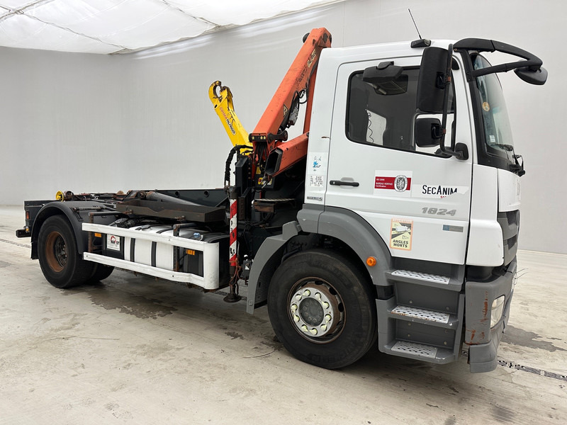 Mercedes-Benz Axor 1824 - Camion ampliroll, Camion grue: photos 3 Mercedes-Benz Axor 1824 - Camion ampliroll, Camion grue: photos 3