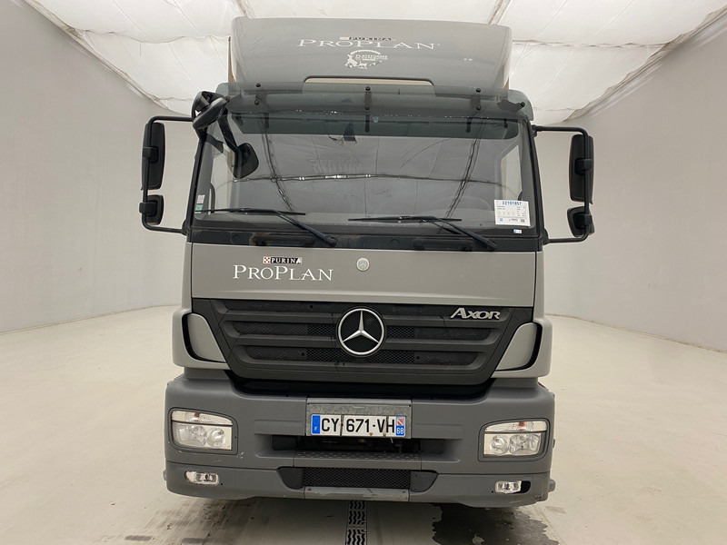 Mercedes-Benz Axor 1833 - Camion fourgon: photos 2 Mercedes-Benz Axor 1833 - Camion fourgon: photos 2