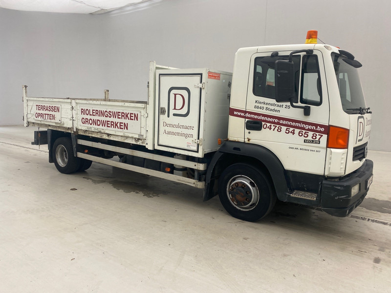 Nissan Atleon 120.25 - Camion benne: photos 3 Nissan Atleon 120.25 - Camion benne: photos 3