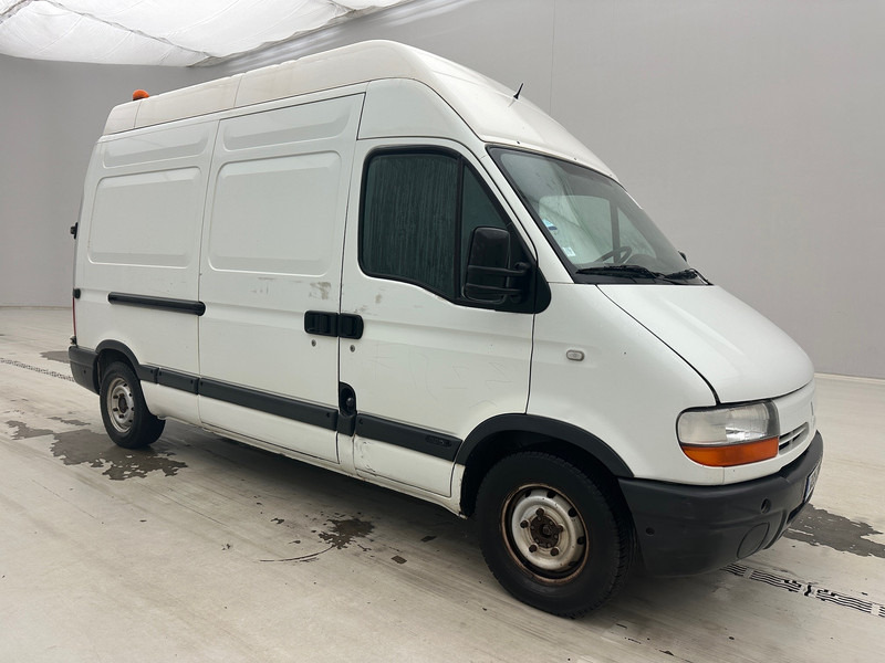 Renault Master* - Fourgon utilitaire: photos 3 Renault Master* - Fourgon utilitaire: photos 3