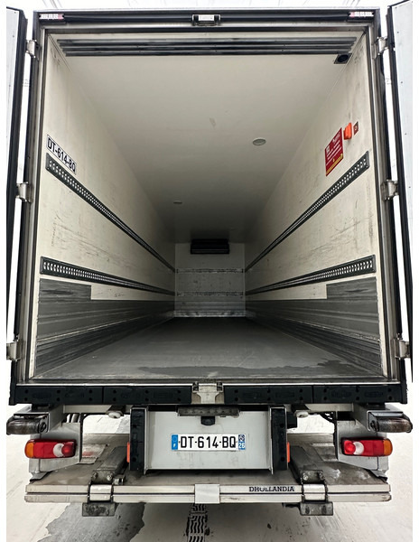 Renault T 380* - Camion frigorifique: photos 5 Renault T 380* - Camion frigorifique: photos 5