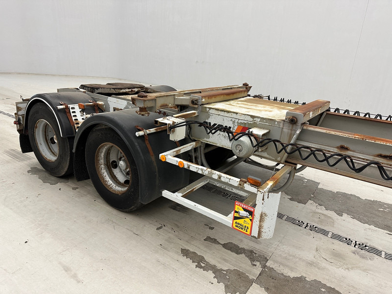 Robuste Kaiser BI-TRAIN 20 ft dolly - Semi-remorque porte-conteneur/ Caisse mobile: photos 3 Robuste Kaiser BI-TRAIN 20 ft dolly - Semi-remorque porte-conteneur/ Caisse mobile: photos 3