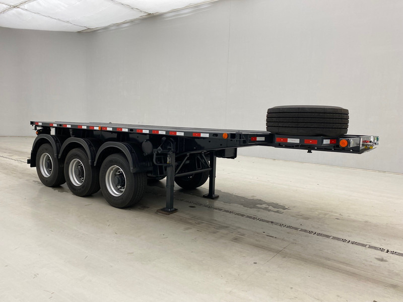SERGOMEL Chassis/Plateau 20FT - NEW - Semi-remorque porte-conteneur/ Caisse mobile: photos 4 SERGOMEL Chassis/Plateau 20FT - NEW - Semi-remorque porte-conteneur/ Caisse mobile: photos 4