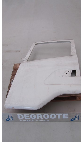 Scania 4s - Portière et pièces pour Camion: photos 1 Scania 4s - Portière et pièces pour Camion: photos 1