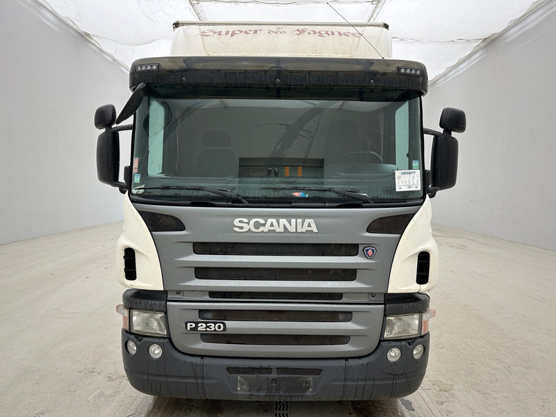 Scania P230 - Camion fourgon: photos 2 Scania P230 - Camion fourgon: photos 2