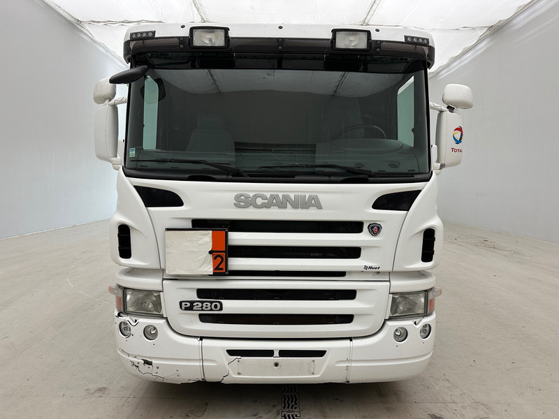 Scania P280 - Camion citerne: photos 2 Scania P280 - Camion citerne: photos 2