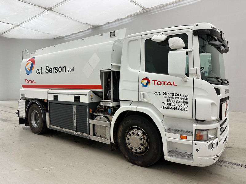 Scania P280 - Camion citerne: photos 3 Scania P280 - Camion citerne: photos 3