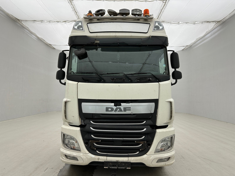 DAF XF 460 Super Space Cab - Tracteur routier: photos 2 DAF XF 460 Super Space Cab - Tracteur routier: photos 2