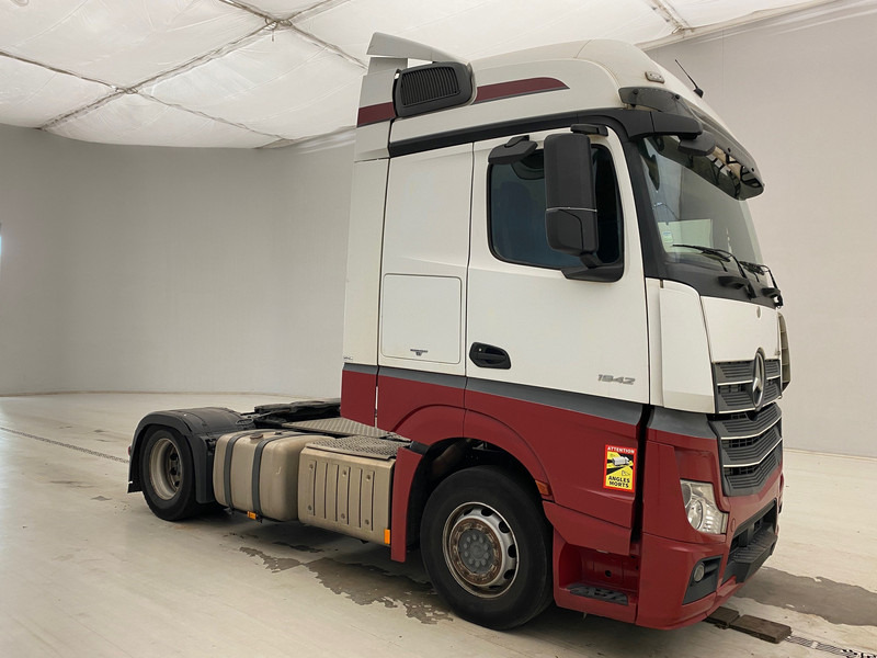 Mercedes-Benz Actros 1942 - Tracteur routier: photos 3 Mercedes-Benz Actros 1942 - Tracteur routier: photos 3