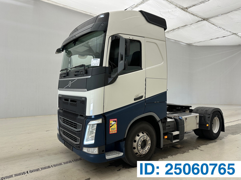 Volvo FH 420 Globetrotter - ADR - Tracteur routier: photos 1 Volvo FH 420 Globetrotter - ADR - Tracteur routier: photos 1
