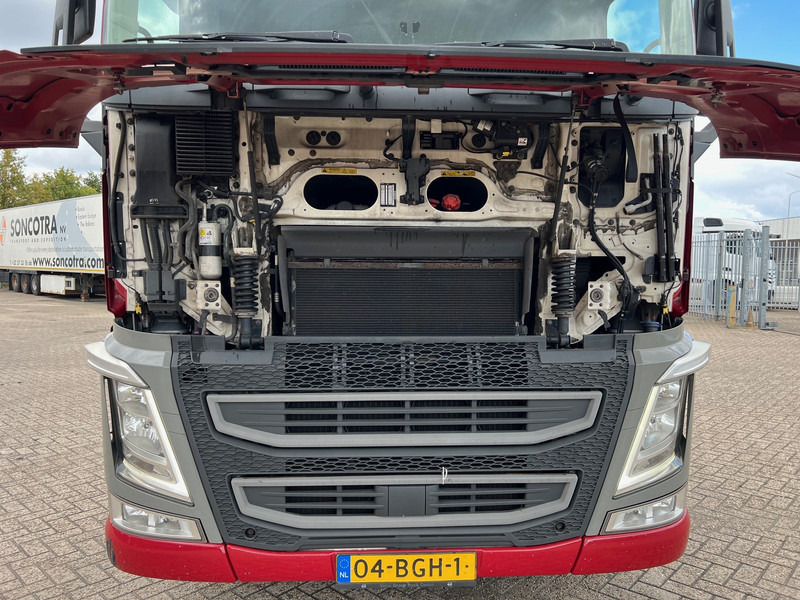 Volvo FH13.420 Globetrotter - ADR - Tracteur routier: photos 3 Volvo FH13.420 Globetrotter - ADR - Tracteur routier: photos 3